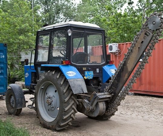 Траншеекопатель в аренду в Ростове-на-Дону и  Ростовской области